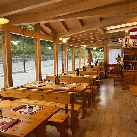 Aparthotel Al Pescatore Caldes